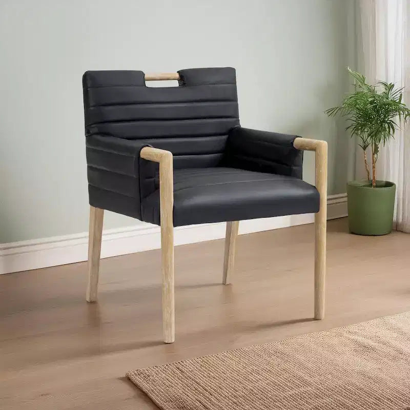 Chaise de salle à manger en cuir végétalien - Dossier capitonné cannelé, pieds en chêne naturel