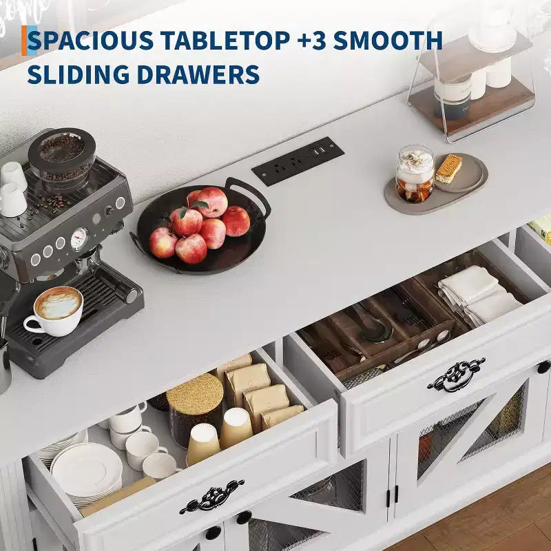 Buffet de ferme de 160 cm avec 3 tiroirs, 4 portes coulissantes grillagées et station de charge