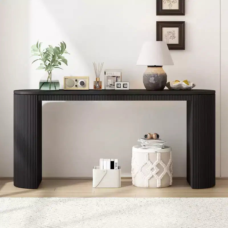 Console moderne pour entrée avec pieds incurvés et plateau à rayures verticales - Marron, 150 cm