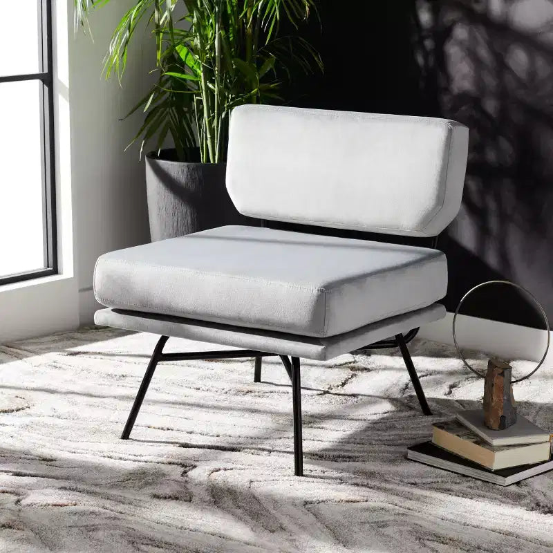 Fauteuil d'appoint rembourré Kermit - Rose poudré et noir, design contemporain